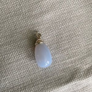 Tiffany & Co Sterling Silver Paloma Picasso 20 Carat
Blue Chalcedony 18" Pendant